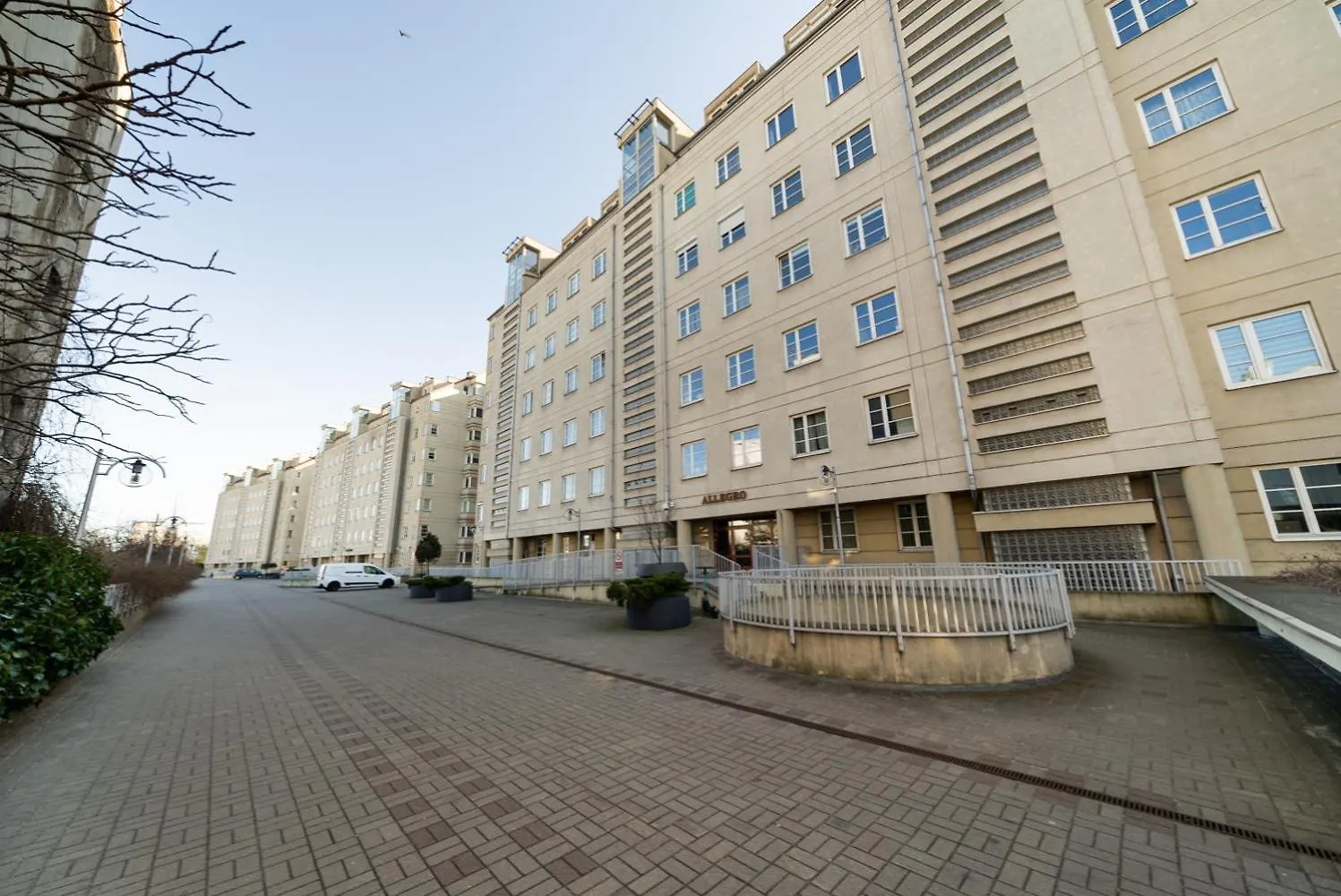23 Mgr Rooms Sonata Warsaw 0*,  Poland