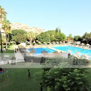  Apartment 714 Iris - Vista Al Mar - Cerca De Tren, Restaurantes, Tiendas - Playa A 10 Min Caminando Spain