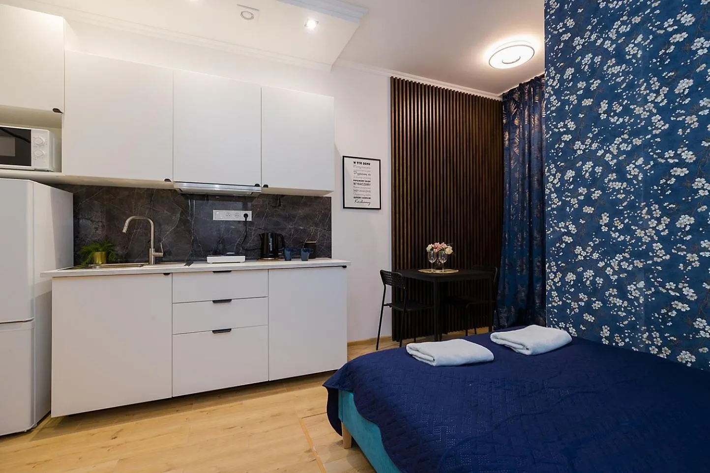 23 Mgr Rooms Sonata Warsaw 0*,  Poland